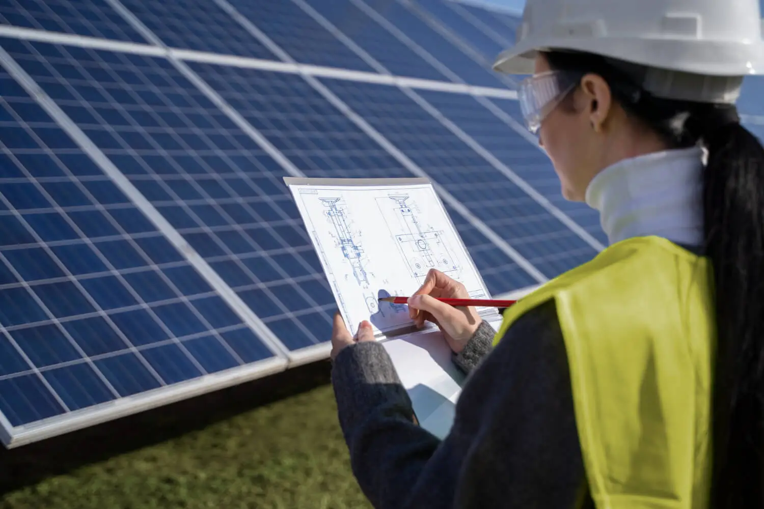 Free Solar Panel Grants and Funding by the UK Government
